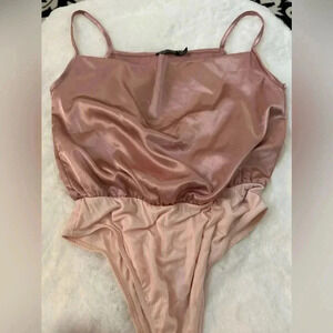Nasty Gal Blush Pink Bodysuit Size 2 Layering Piece Fall Office Wear Girly Fun💞